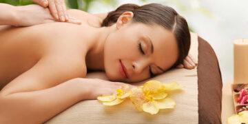 ماساژ درمانی معجزه‌ای برای آرامش، درمان درد و کاهش استرس