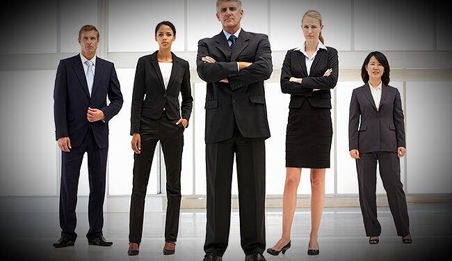 15 تفسیر عجیب تعبیر خواب دیدن همکار؛ از رقابت تا تغییر شغل