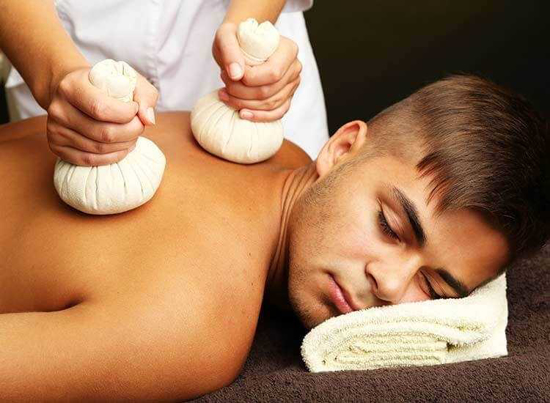 آموزش ماساژ تایلندی برای درد کمر